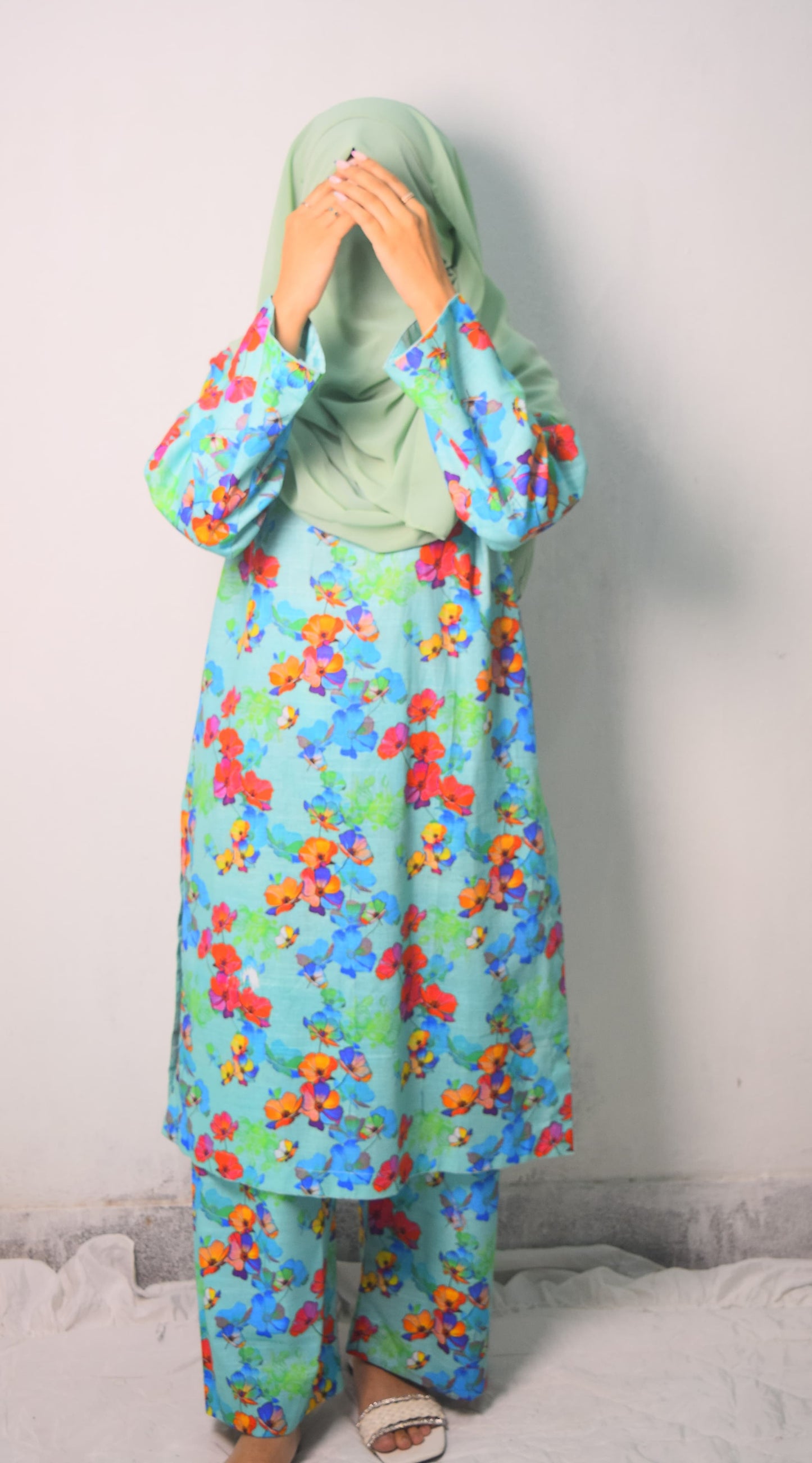 Sea Green Floral | Printed Khaddar 2 PCs (Stitched) | Winter' 24